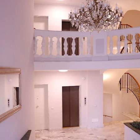 Aparthotel Le Sirene - Chalet 티볼리 외부 사진